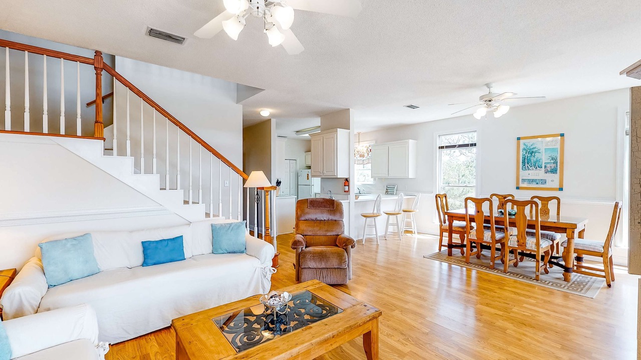 Photo of Livingroom in Audubon Place