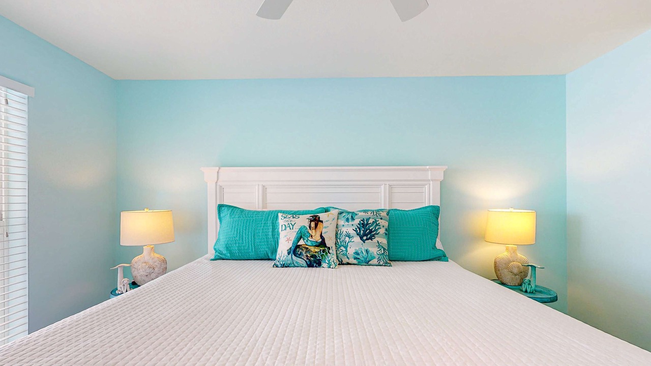 Photo of Bedroom in Dauphin Island