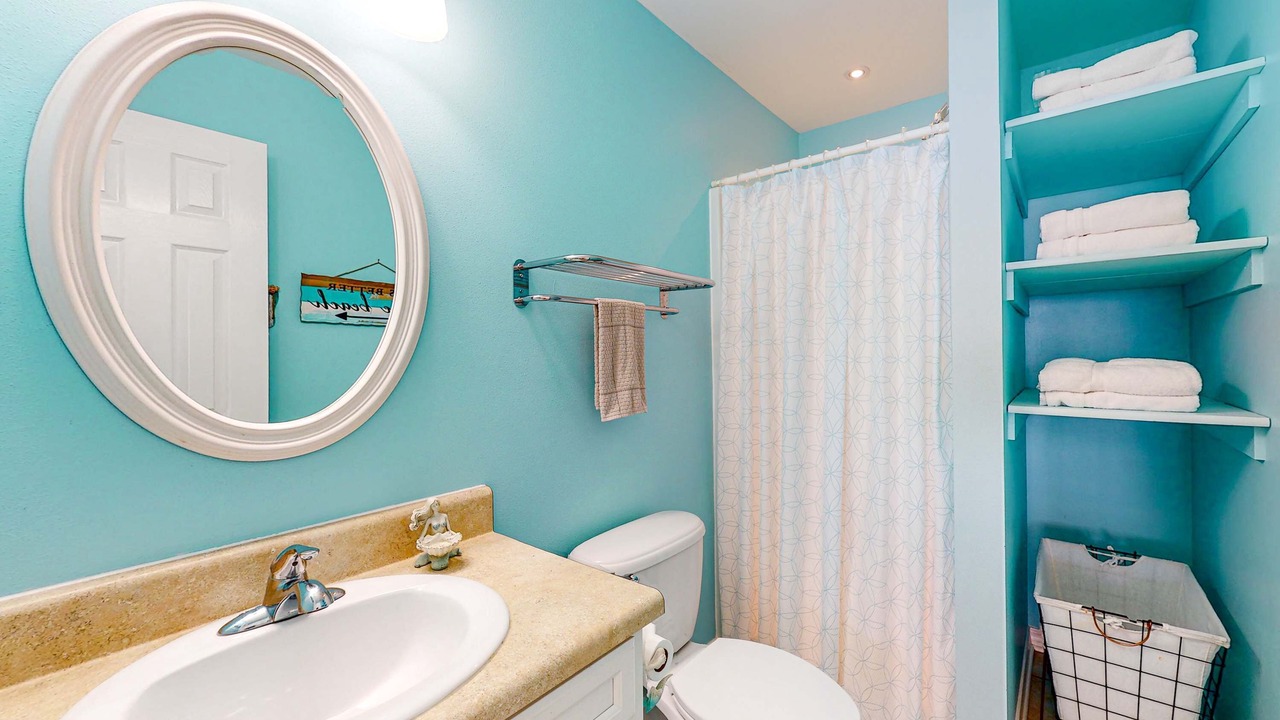 Photo of Bathroom in Dauphin Island