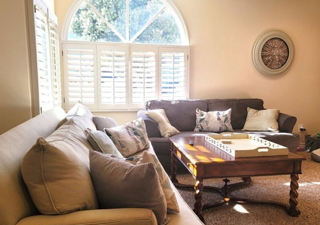 Photo of Livingroom in Old Towne