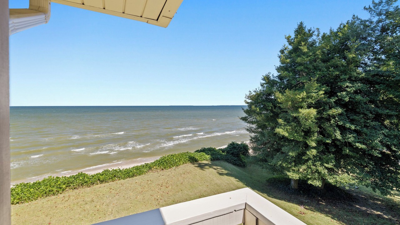 Photo of Outdoor in Calvert Beach-Long Beach