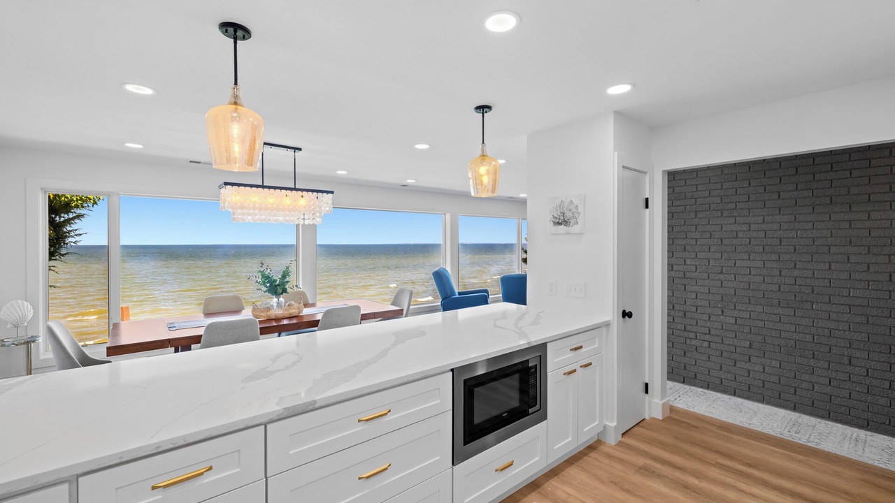 Photo of Kitchen in Calvert Beach-Long Beach