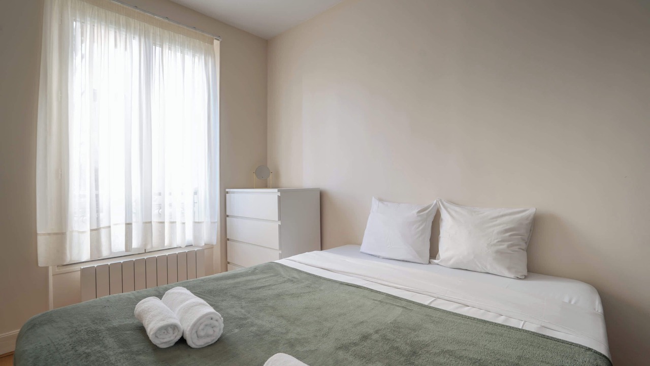 Photo of Bedroom in Grenelle