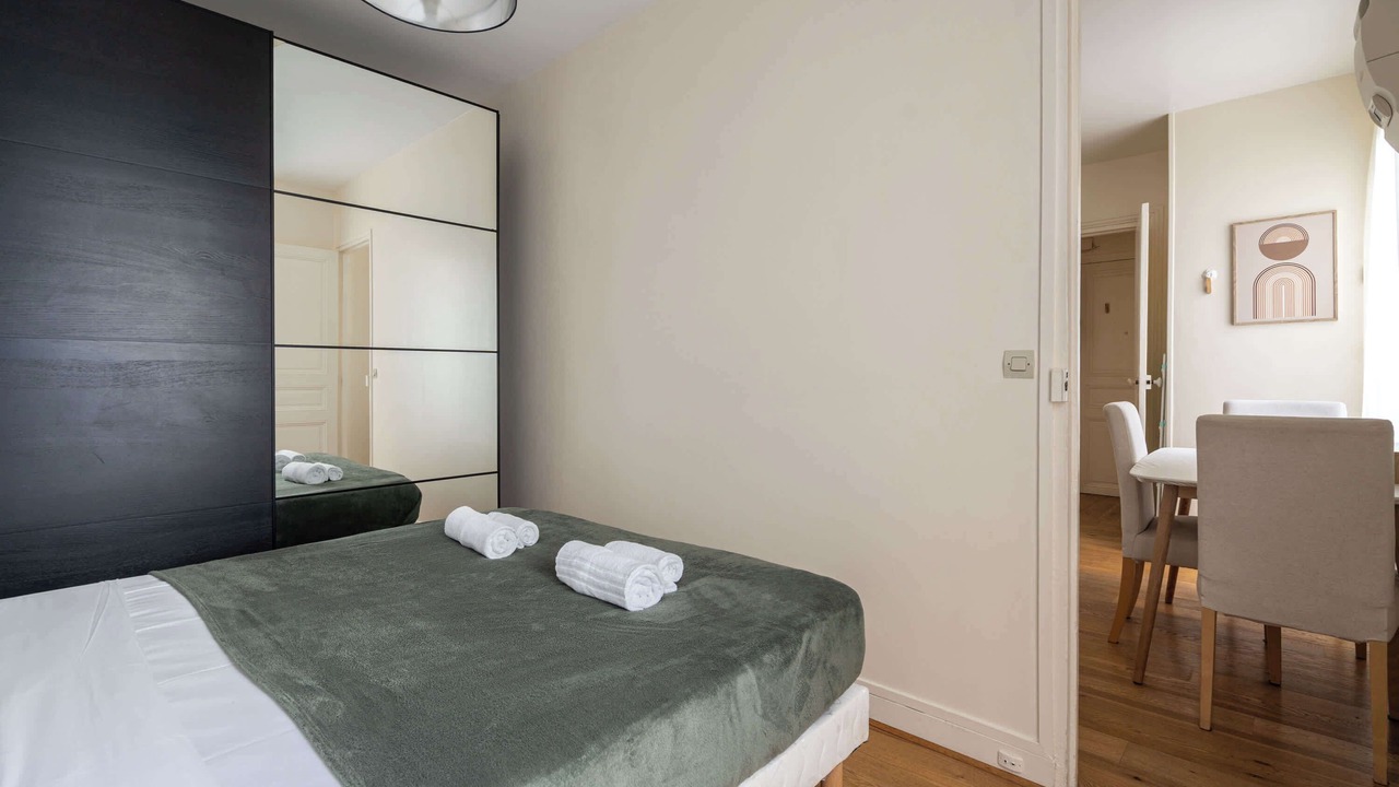 Photo of Bedroom in Grenelle