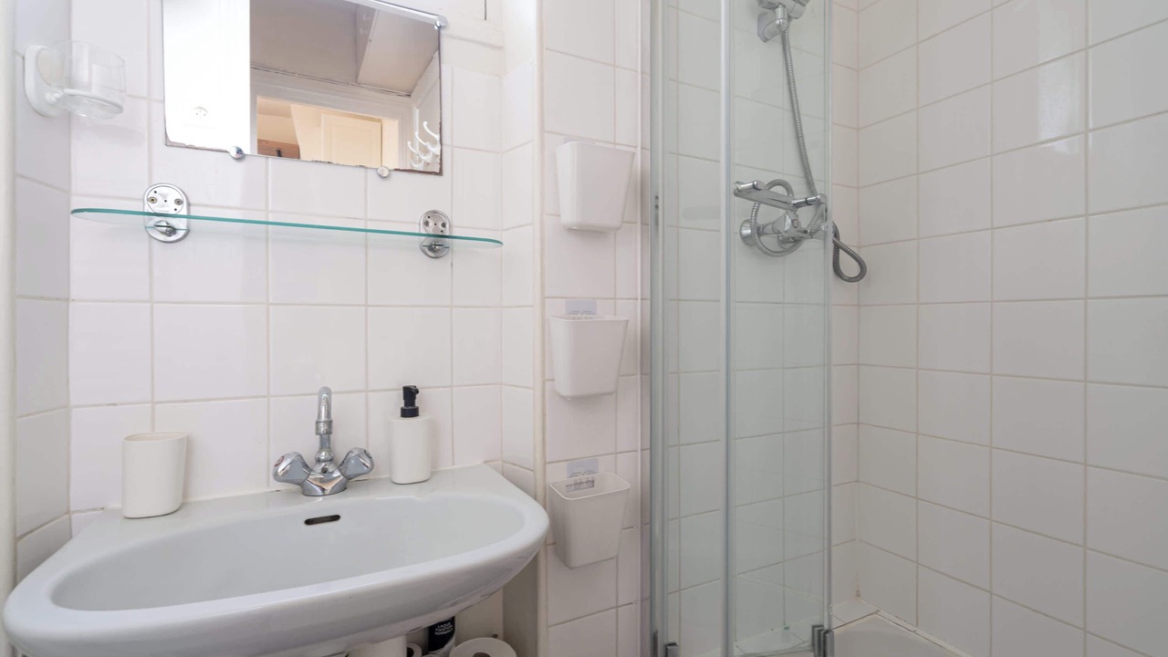 Photo of Bathroom in Grenelle