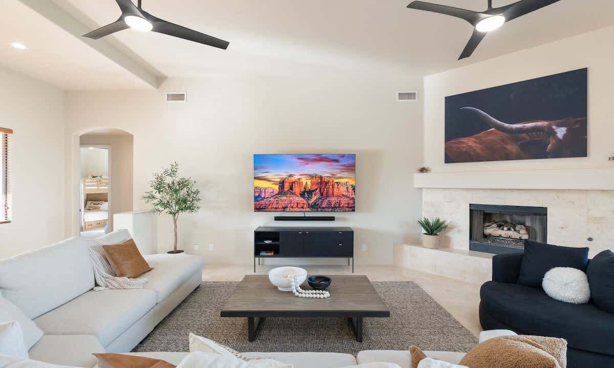 Photo of Livingroom in Rio Verde Foothills