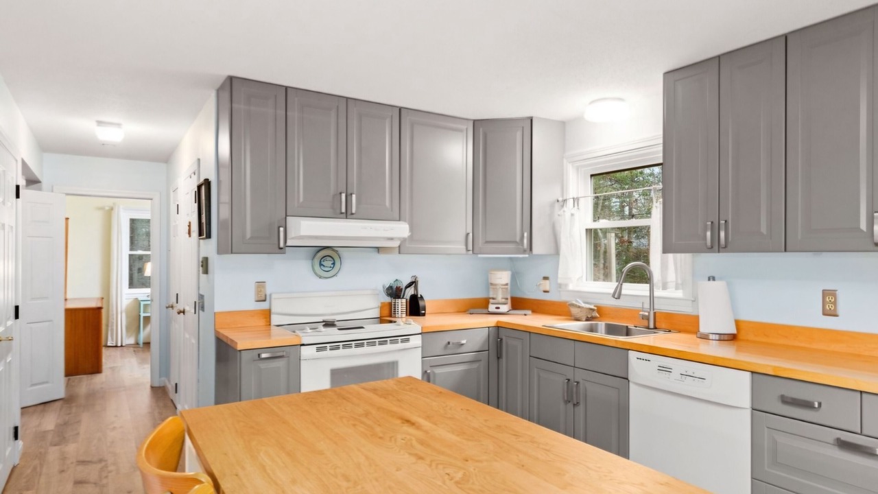 Photo of Kitchen in Brewster