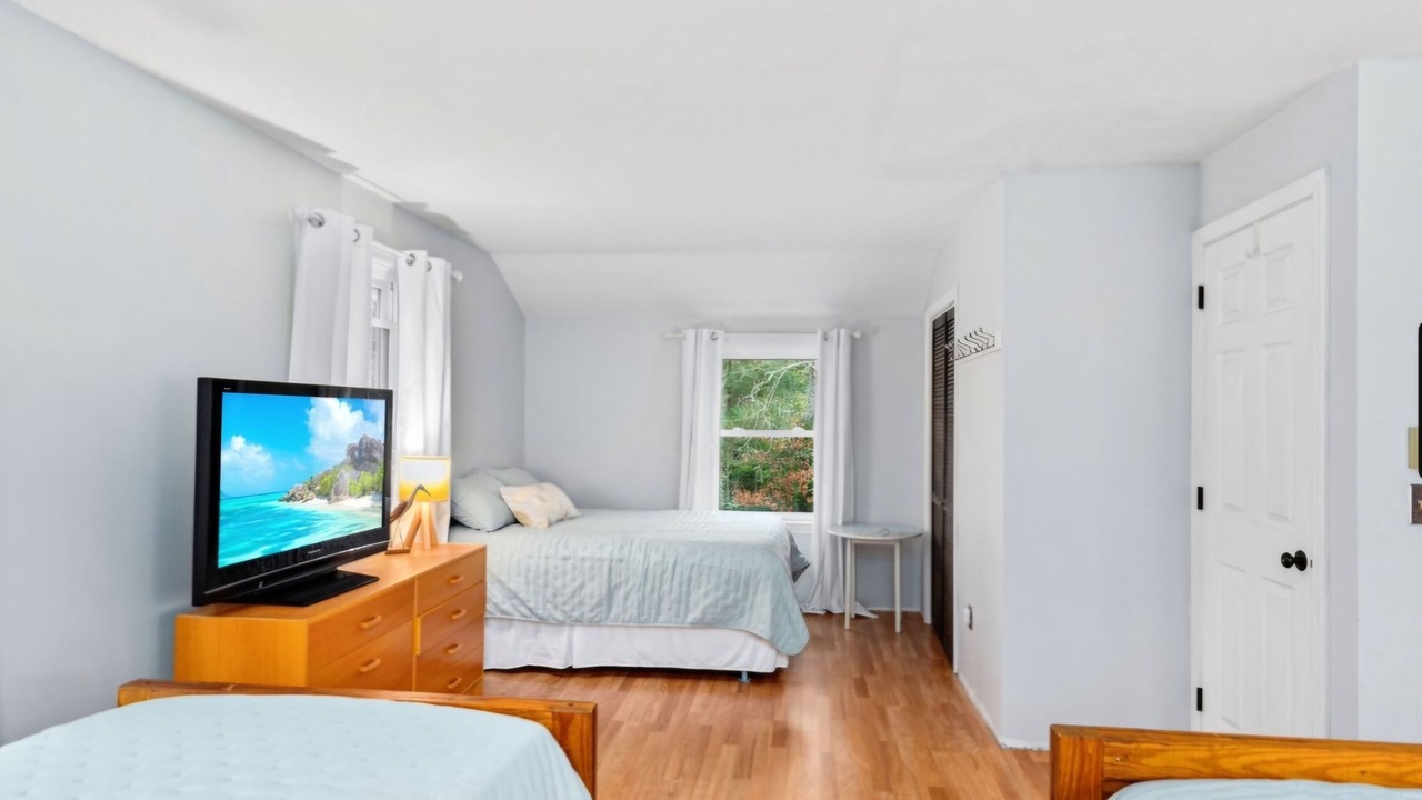 Photo of Bedroom in Brewster