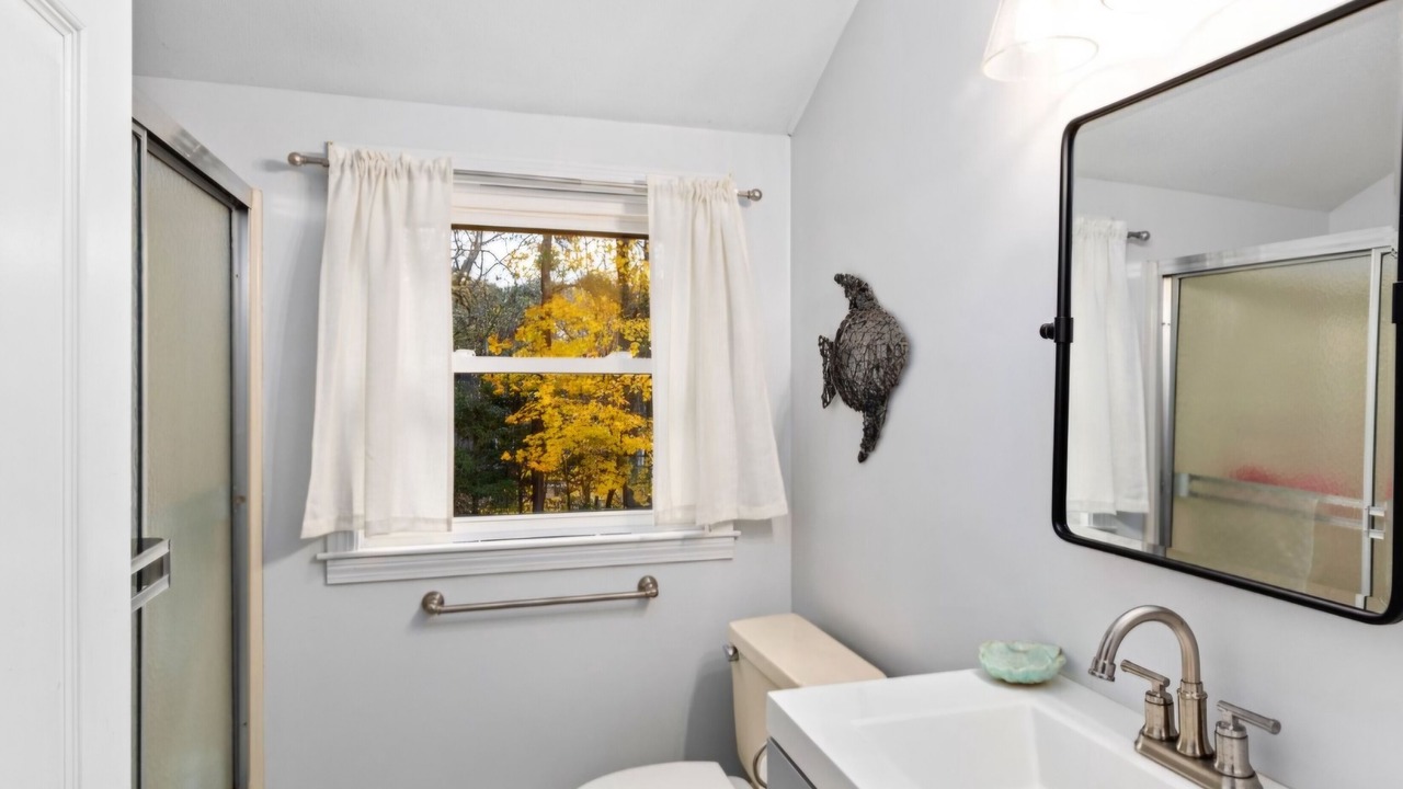 Photo of Bathroom in Brewster