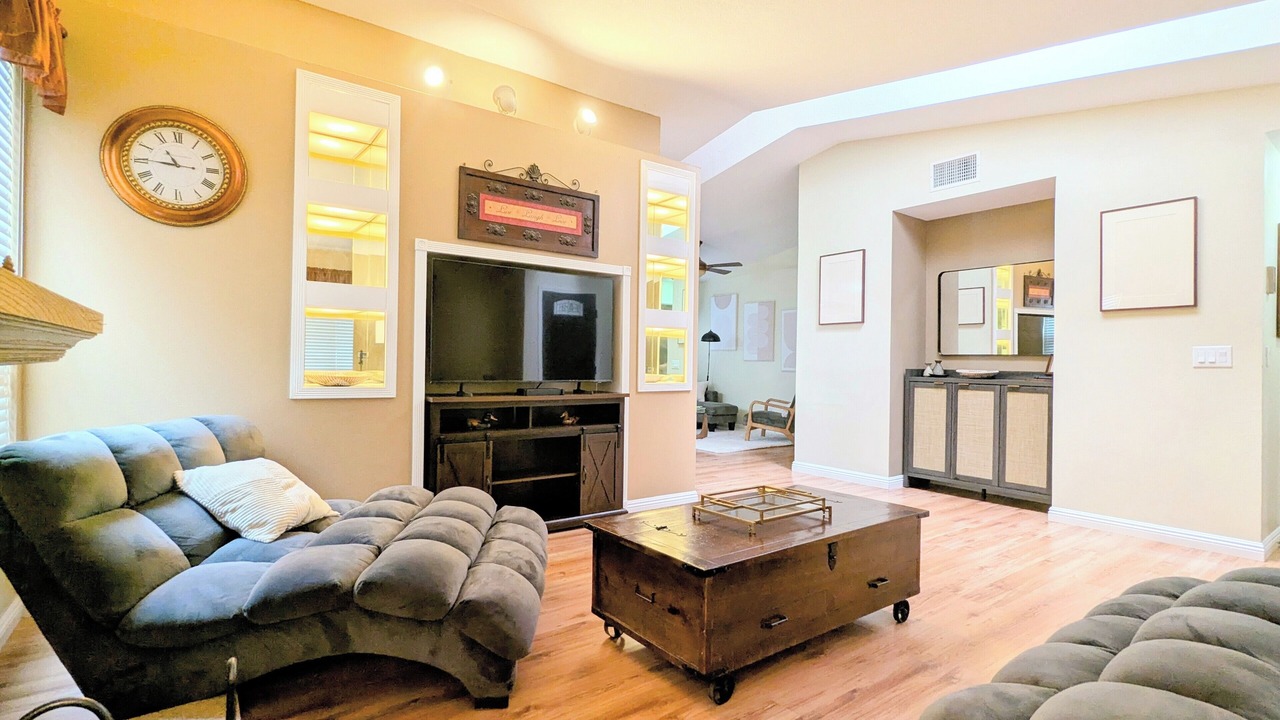 Photo of Livingroom in Moreno Valley