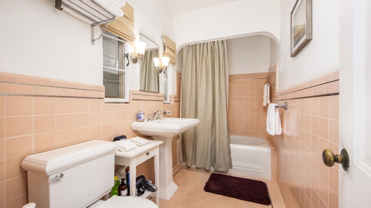 Photo of Bathroom in West Beach