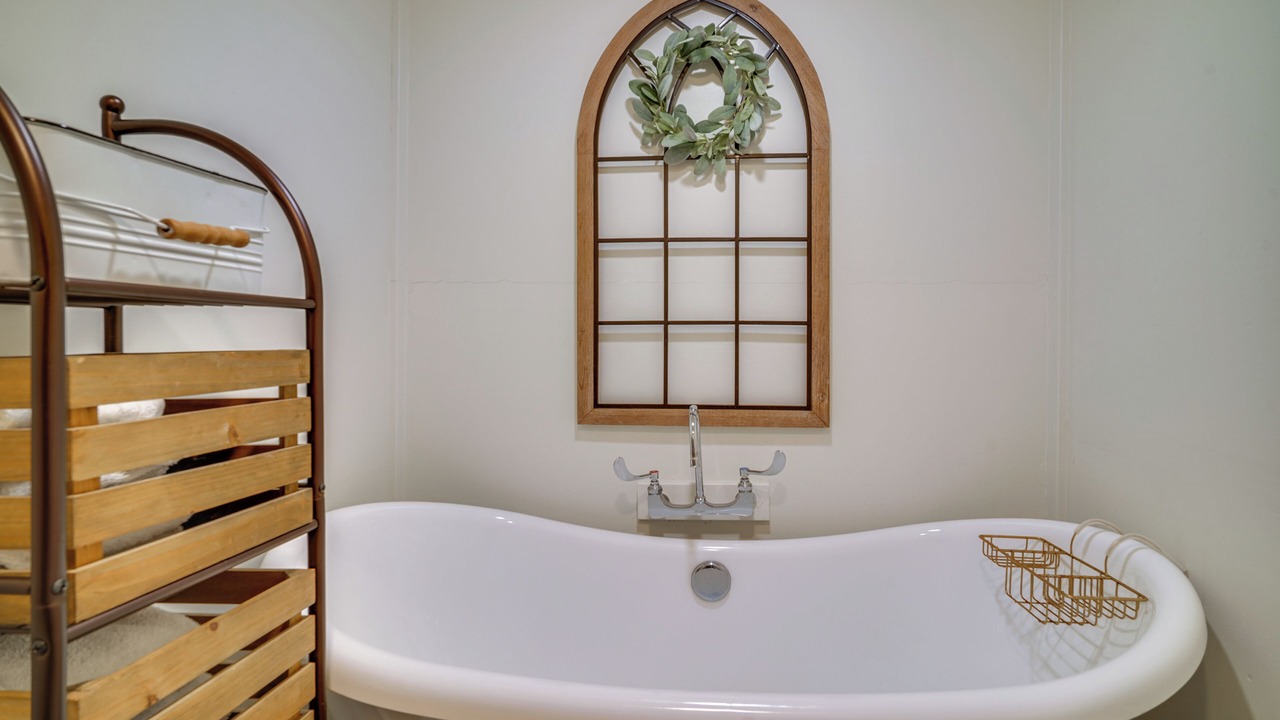 Photo of Bathroom in Iberia Parish