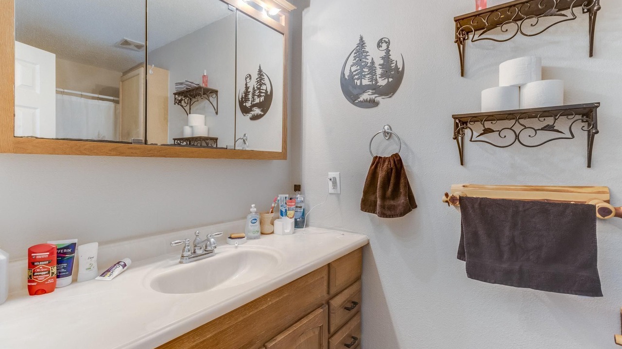 Photo of Bathroom in Ocean Springs