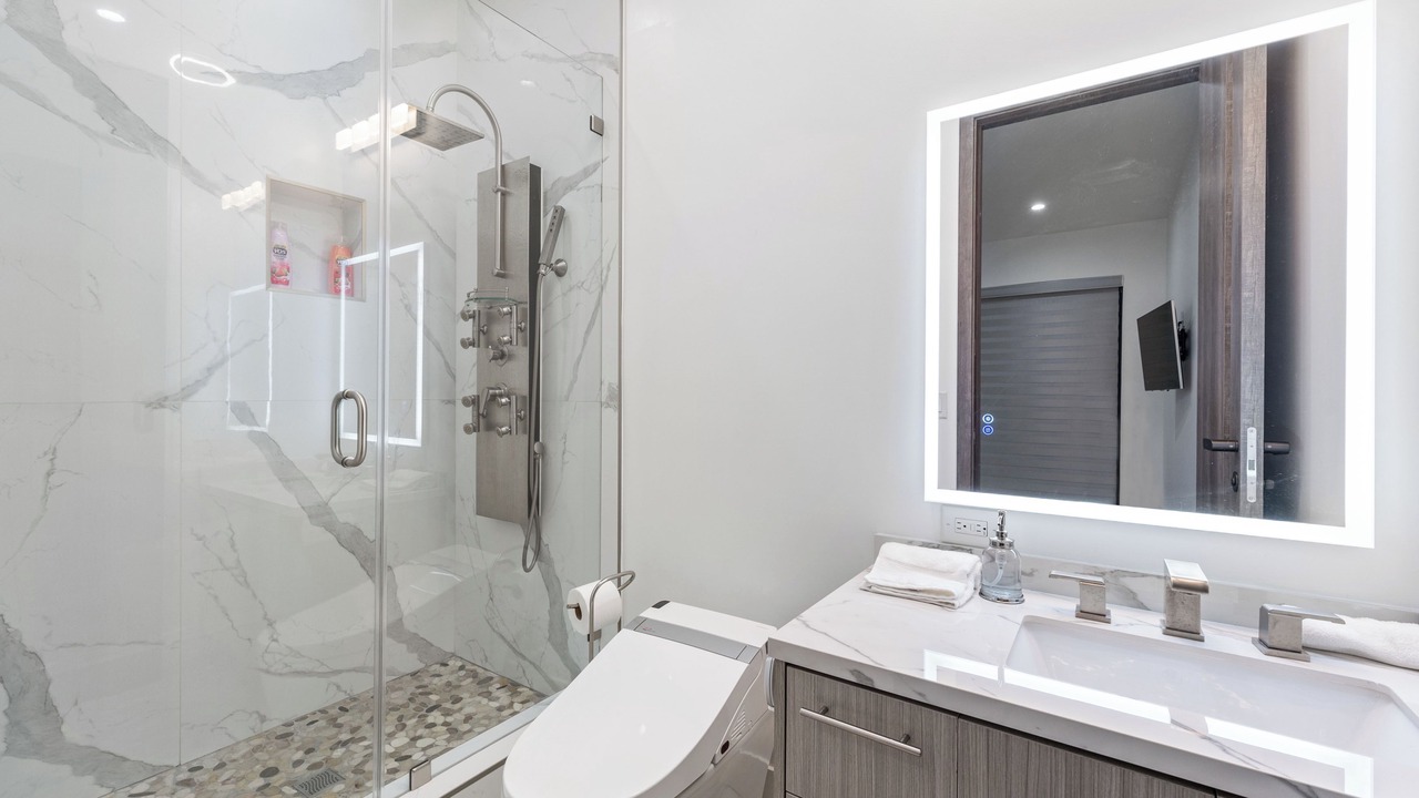 Photo of Bathroom in Hollywood Hills