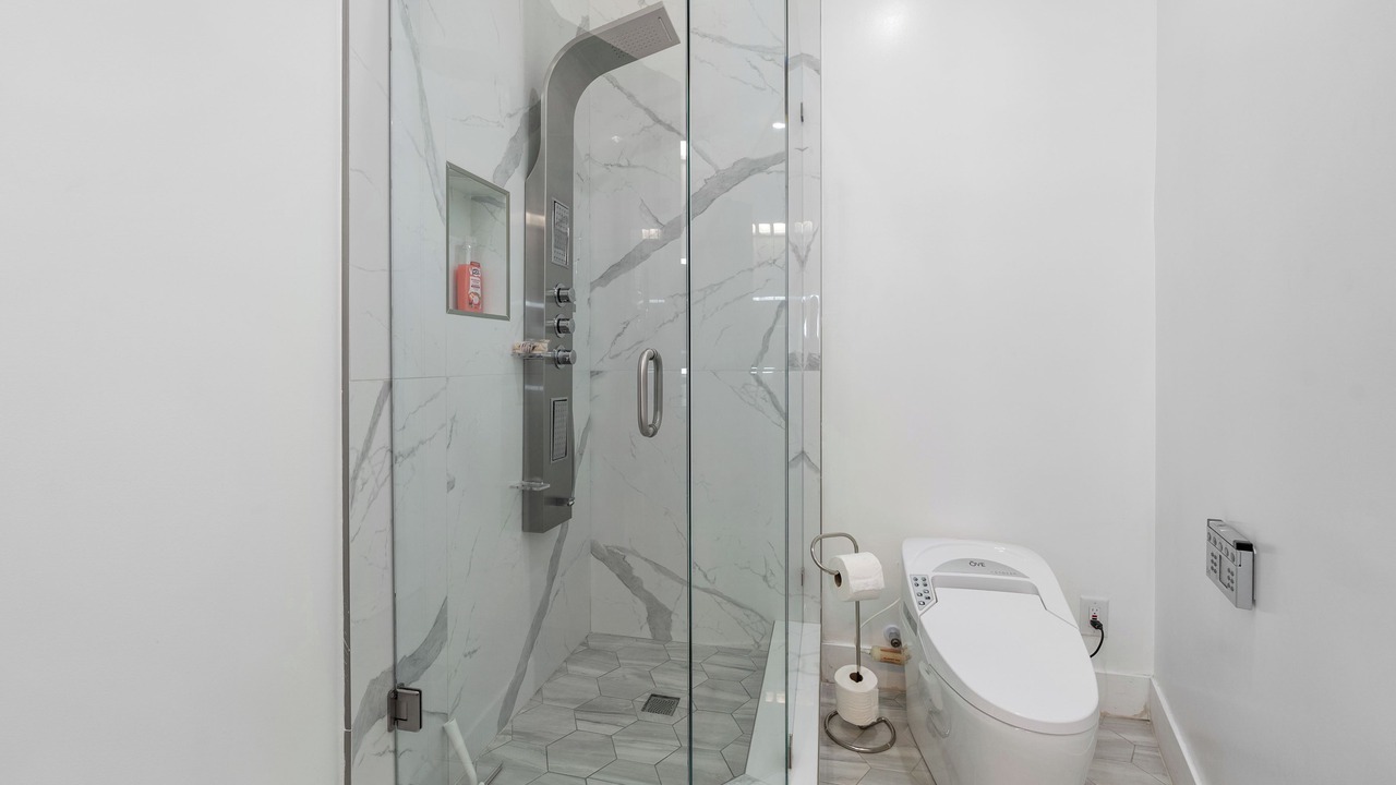 Photo of Bathroom in Hollywood Hills