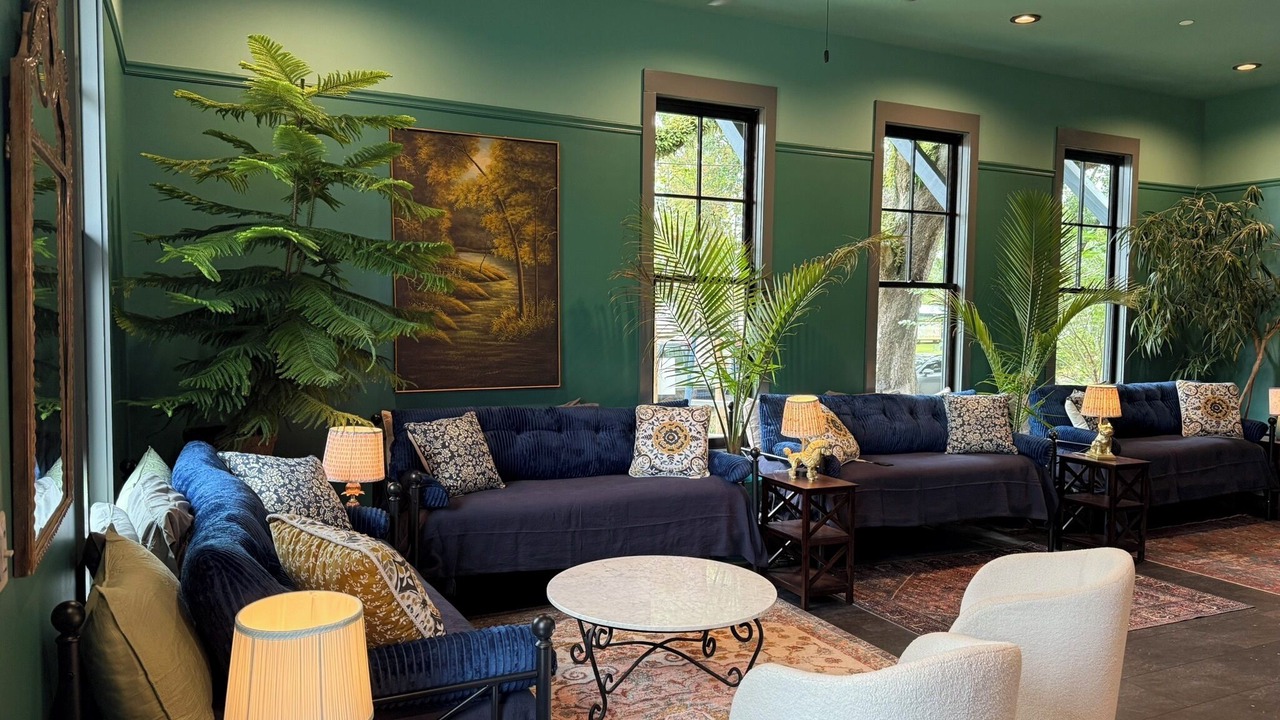 Photo of Livingroom in Biloxi