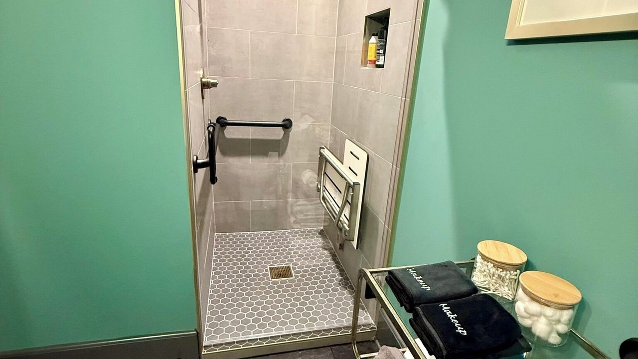 Photo of Bathroom in Biloxi