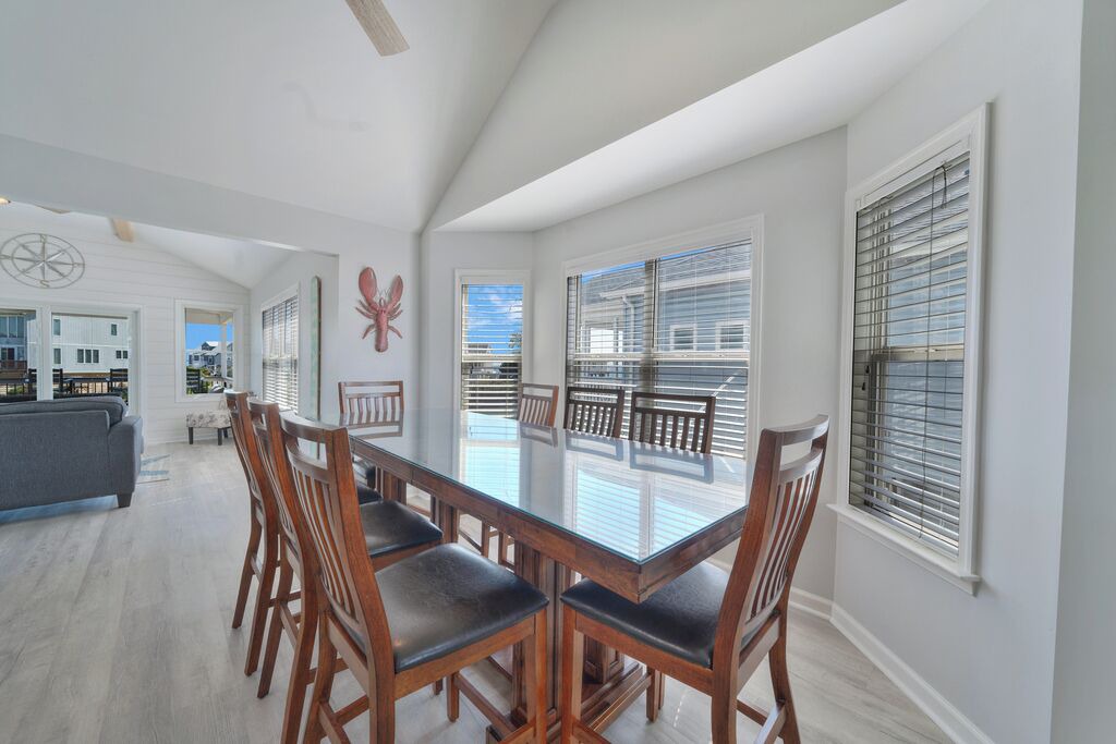 Photo of Bedroom in Captain's Cove