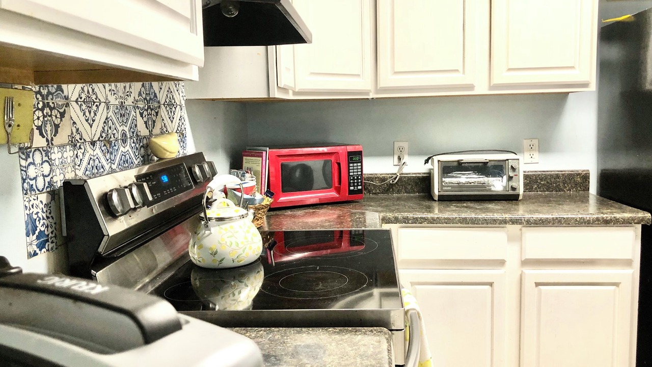 Photo of Kitchen in Gulf Park Estates