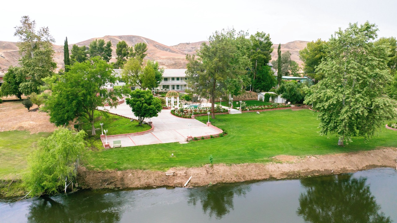 Photo of Others in Bakersfield