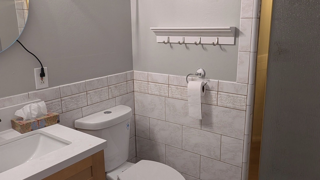 Photo of Bathroom in Simi Valley