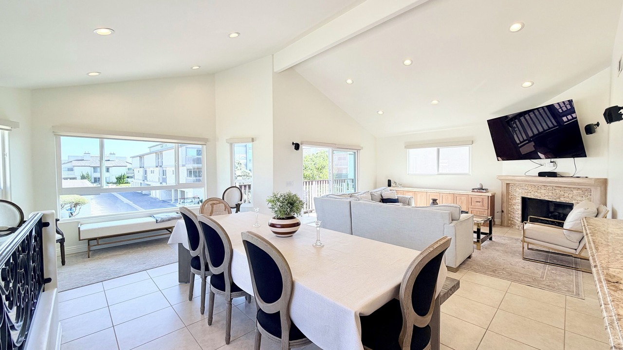 Photo of Livingroom in Hollywood Beach