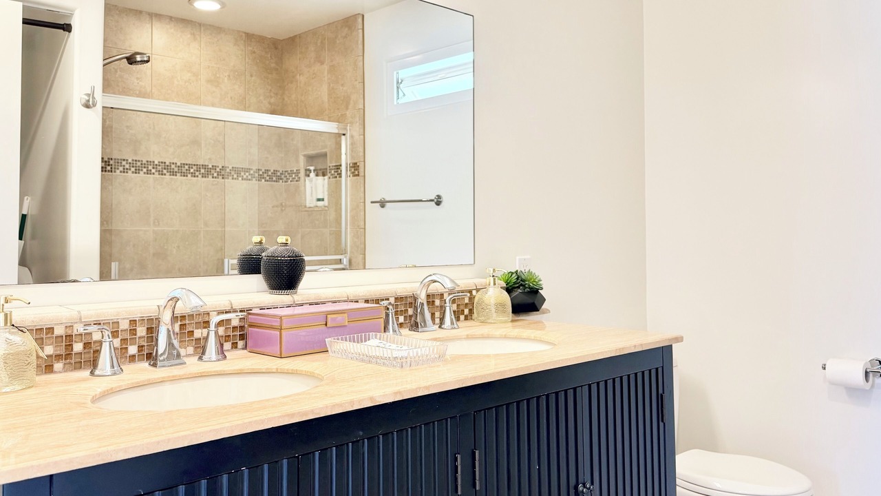 Photo of Bathroom in Hollywood Beach