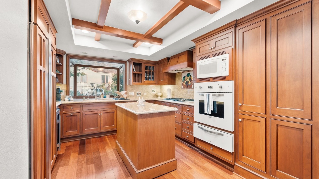 Photo of Kitchen in Ventura