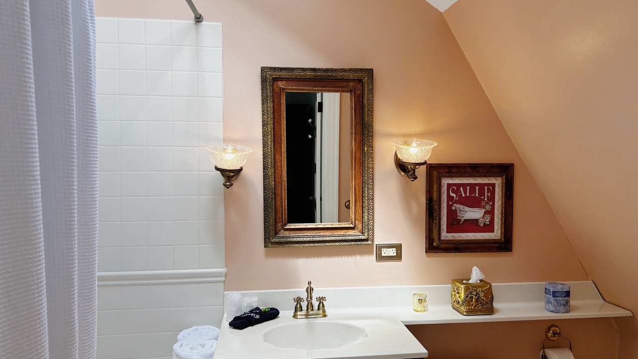 Photo of Bathroom in Osceola