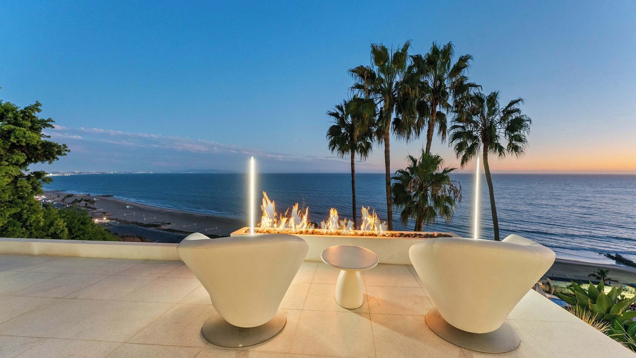 Photo of Patio Balcony in Pacific Palisades