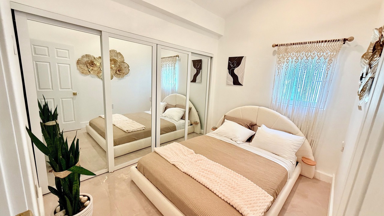 Photo of Bedroom in West Hills