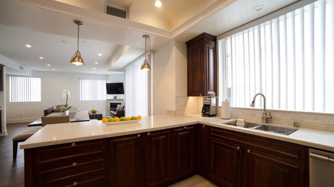 Photo of Kitchen in Pico - Robertson