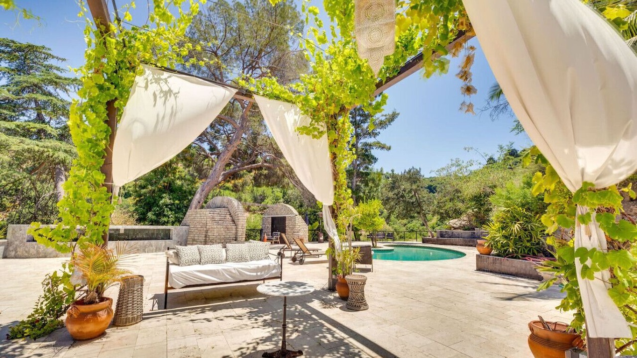 Photo of Patio Balcony in Sherman Oaks