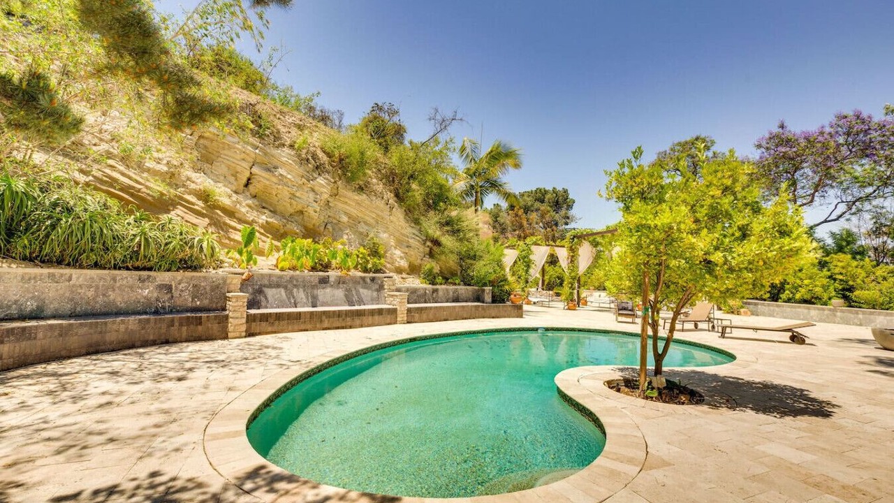 Photo of Outdoor in Sherman Oaks