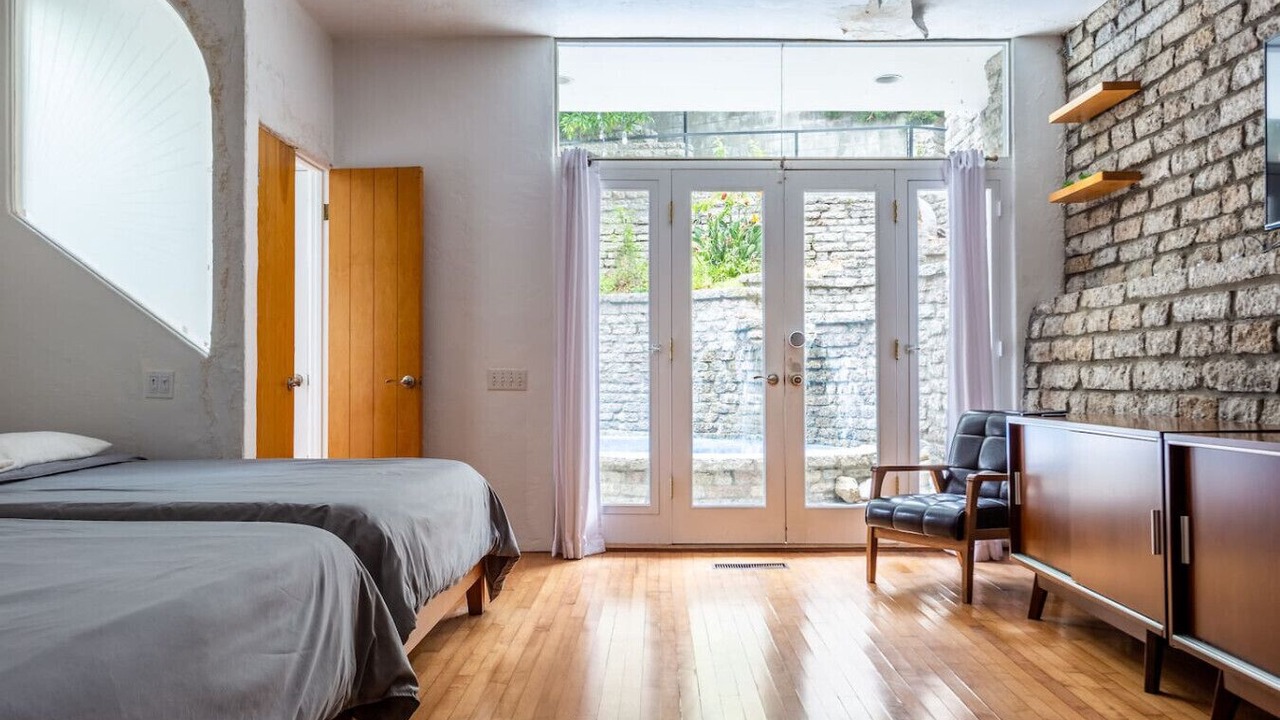 Photo of Bedroom in Sherman Oaks