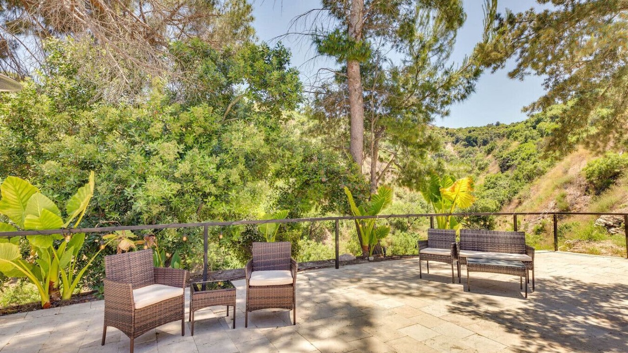 Photo of Patio Balcony in Sherman Oaks
