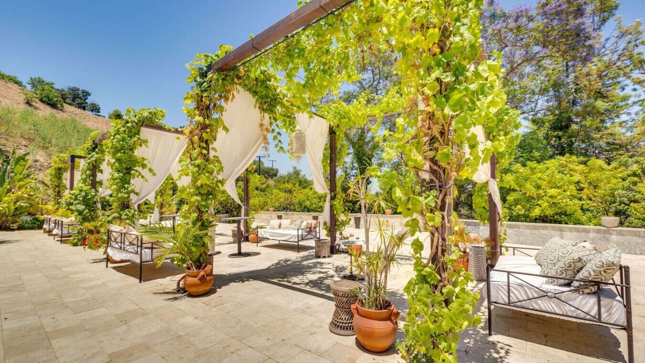 Photo of Patio Balcony in Sherman Oaks