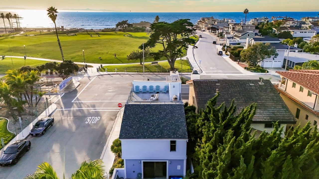 Photo of Outdoor in Pierpont Bay