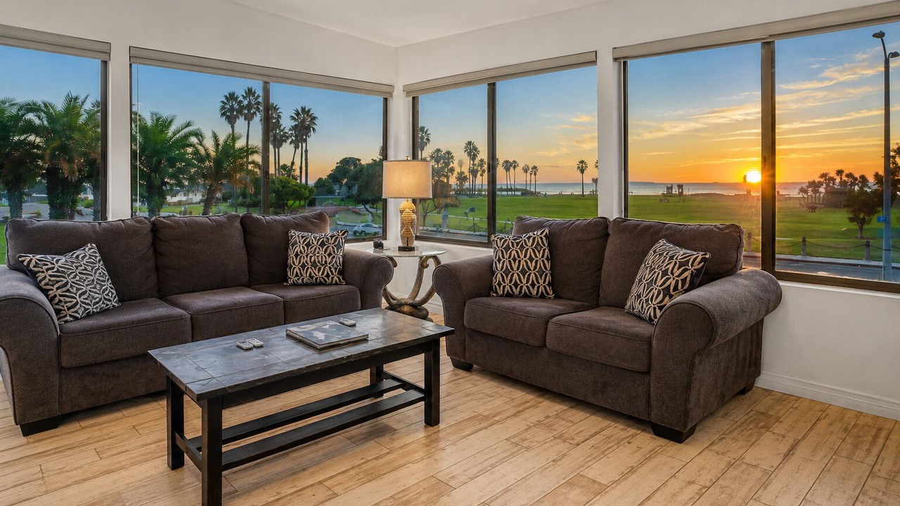 Photo of Livingroom in Pierpont Bay
