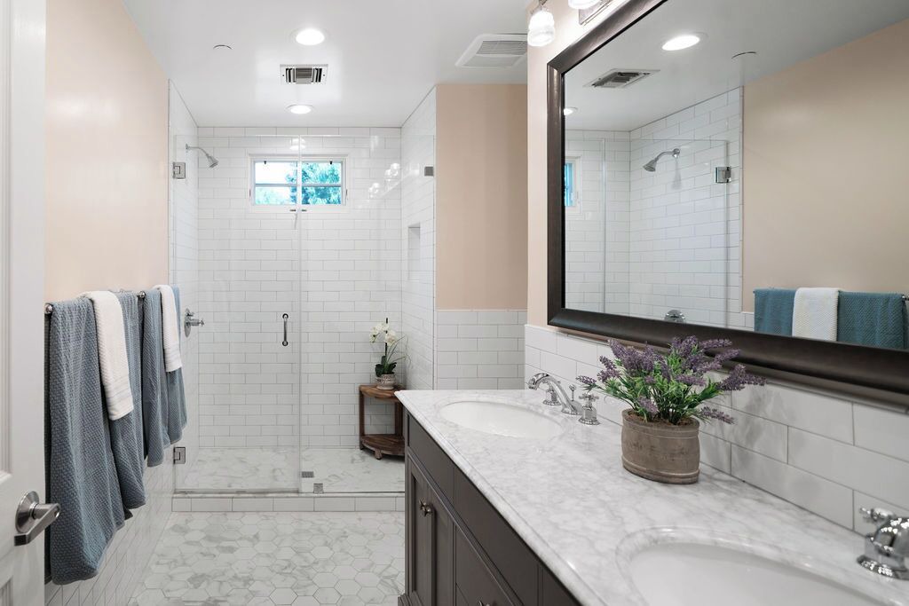 Photo of Bathroom in Camarillo