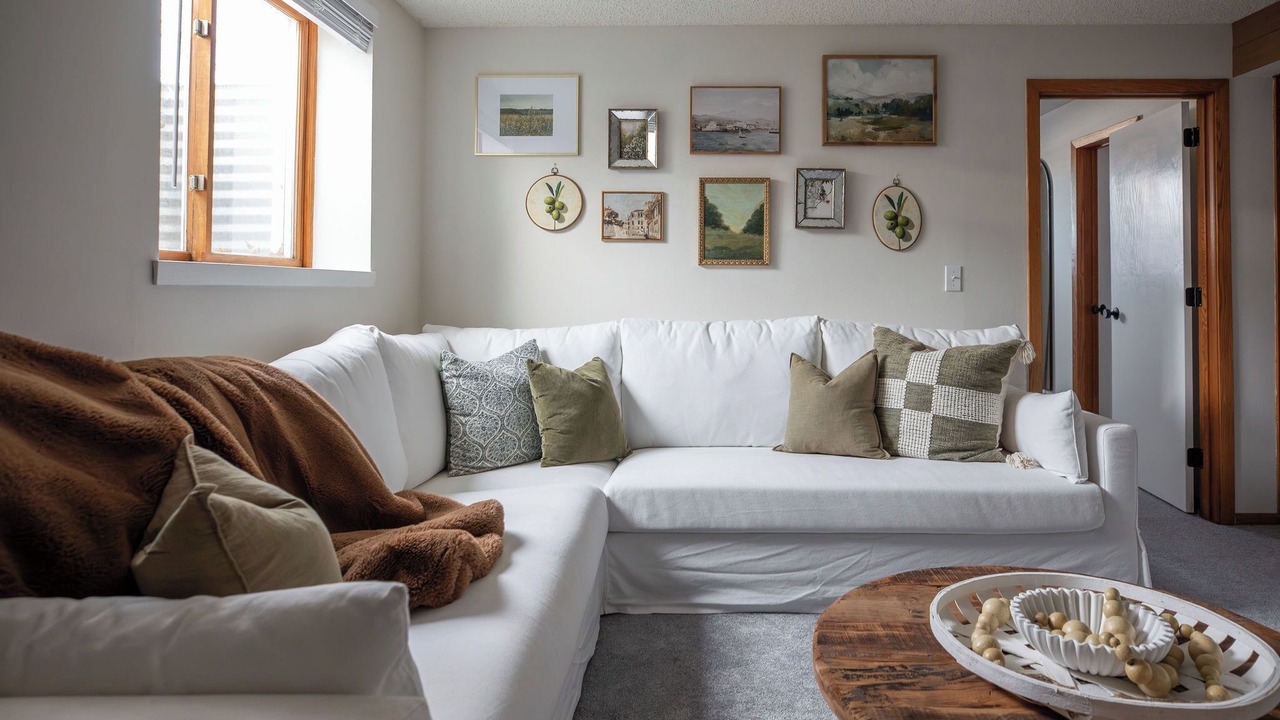 Photo of Livingroom in Plymouth