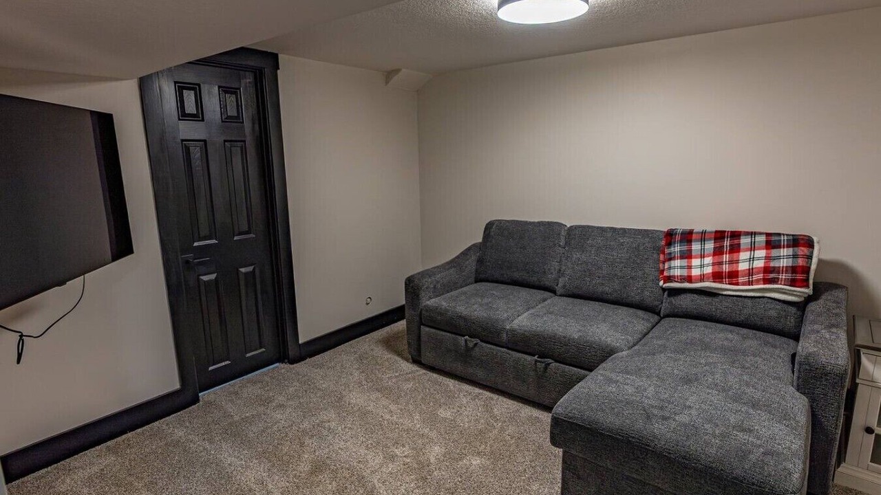 Photo of Livingroom in Andover