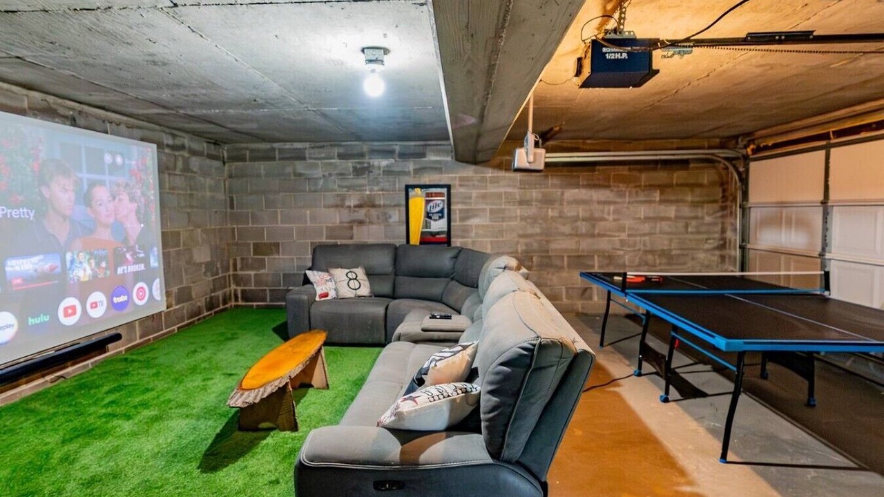 Photo of Livingroom in Andover