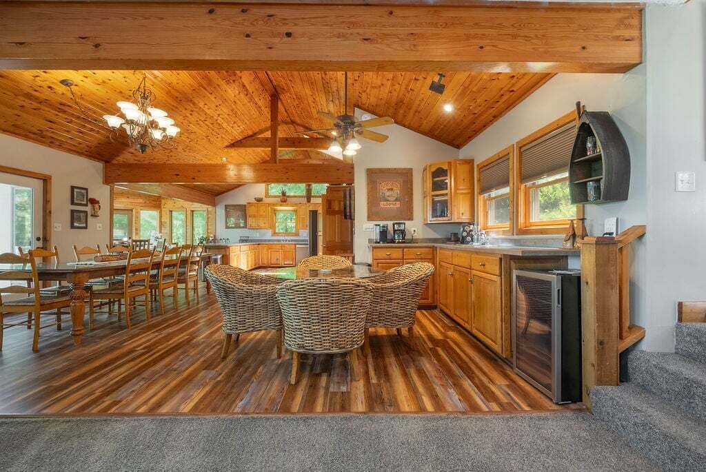 Photo of Kitchen in Mountainside