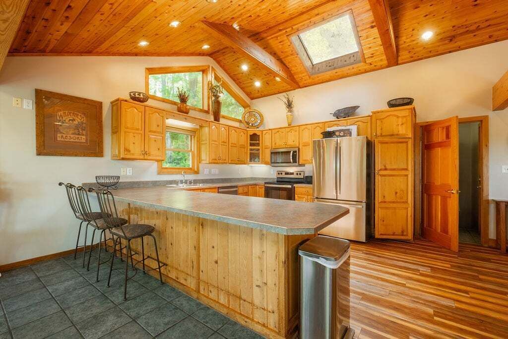 Photo of Kitchen in Mountainside