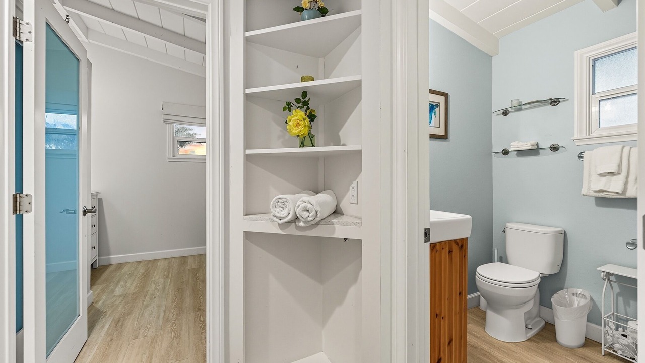 Photo of Bathroom in Pierpont Bay