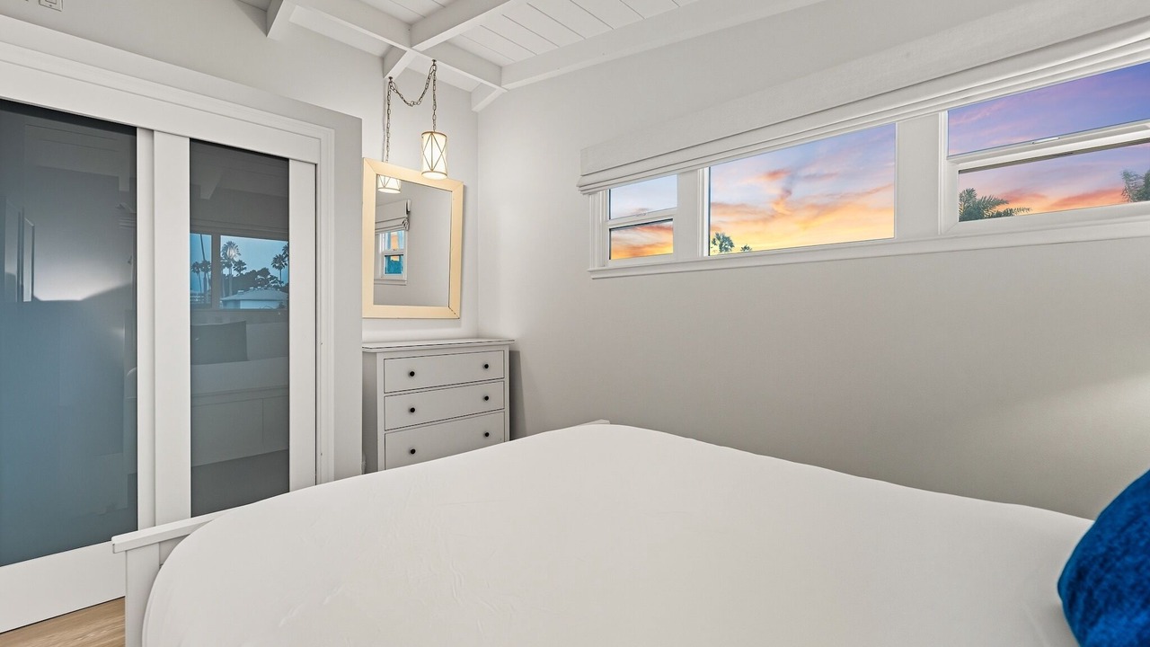 Photo of Bedroom in Pierpont Bay