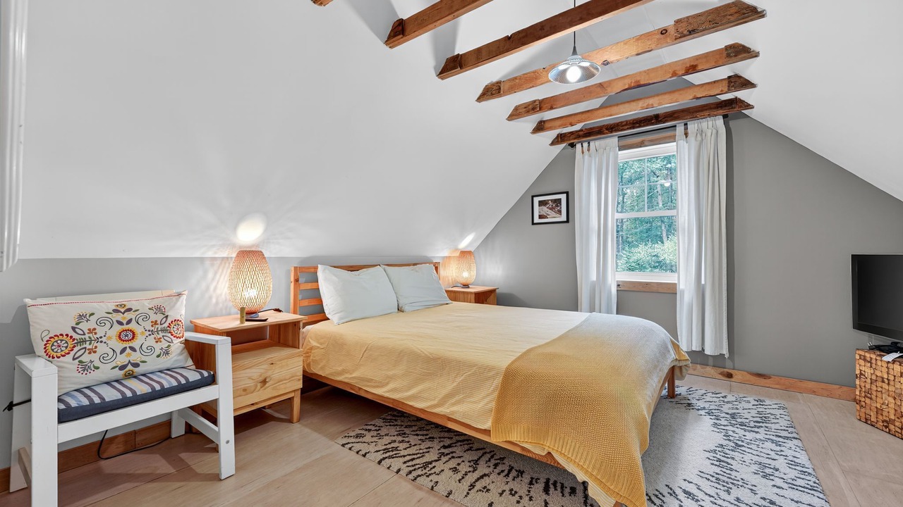 Photo of Bedroom in Crellin