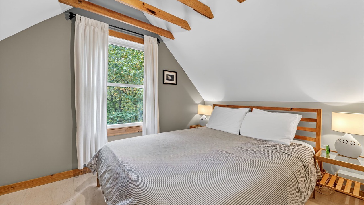 Photo of Bedroom in Crellin