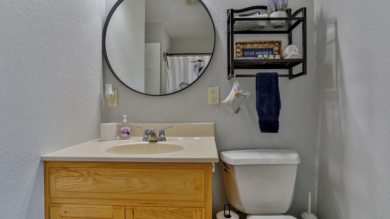 Photo of Bathroom in Schofield